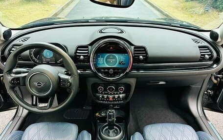 MINI Clubman, 2022 год, 2 550 000 рублей, 17 фотография