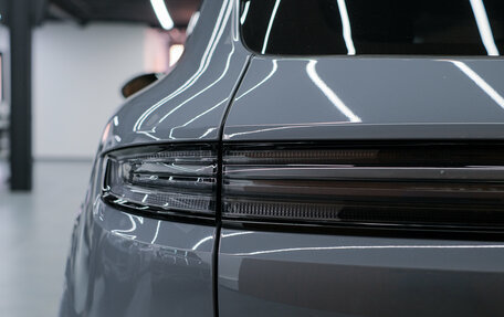 Porsche Cayenne III, 2025 год, 28 560 000 рублей, 10 фотография