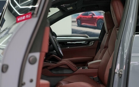 Porsche Cayenne III, 2025 год, 28 560 000 рублей, 14 фотография