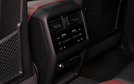 Porsche Cayenne III, 2025 год, 28 560 000 рублей, 31 фотография