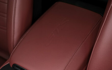 Porsche Cayenne III, 2025 год, 28 560 000 рублей, 27 фотография