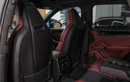 Porsche Cayenne III, 2025 год, 28 560 000 рублей, 32 фотография