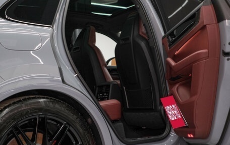 Porsche Cayenne III, 2025 год, 28 560 000 рублей, 28 фотография