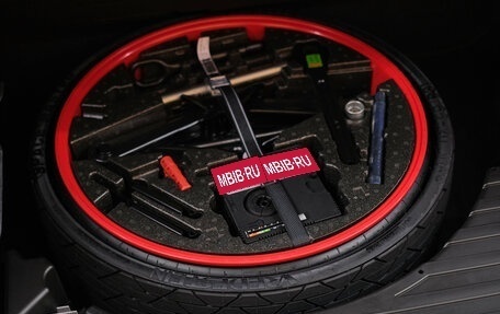 Porsche Cayenne III, 2025 год, 28 560 000 рублей, 39 фотография