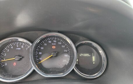 Renault Logan II, 2021 год, 765 000 рублей, 9 фотография