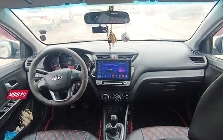 KIA Rio III рестайлинг, 2013 год, 450 000 рублей, 10 фотография