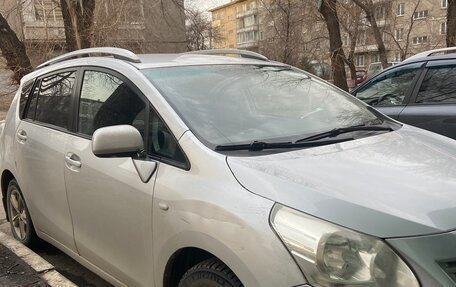 Toyota Verso I, 2010 год, 1 400 000 рублей, 4 фотография