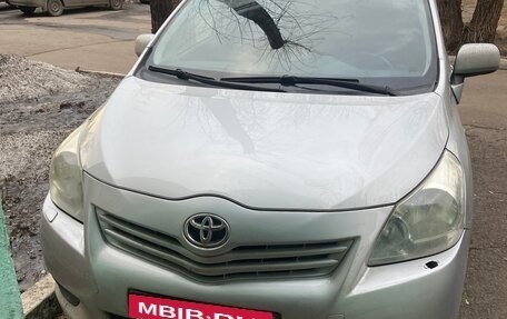 Toyota Verso I, 2010 год, 1 400 000 рублей, 5 фотография