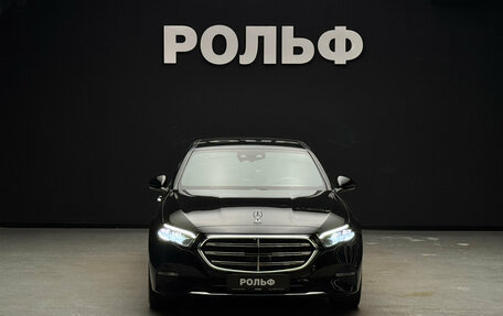 Mercedes-Benz E-Класс, 2025 год, 9 990 000 рублей, 2 фотография