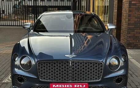 Bentley Continental GT III, 2022 год, 23 900 000 рублей, 2 фотография