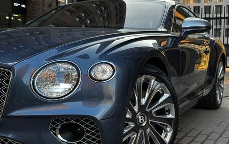 Bentley Continental GT III, 2022 год, 23 900 000 рублей, 29 фотография