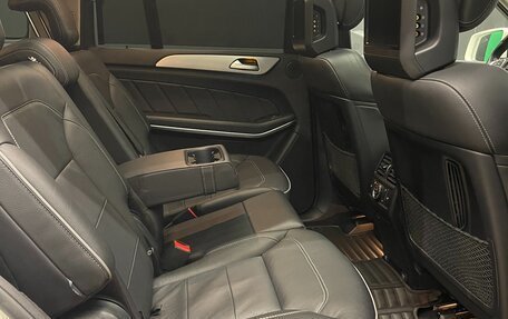 Mercedes-Benz GL-Класс, 2014 год, 3 100 000 рублей, 13 фотография