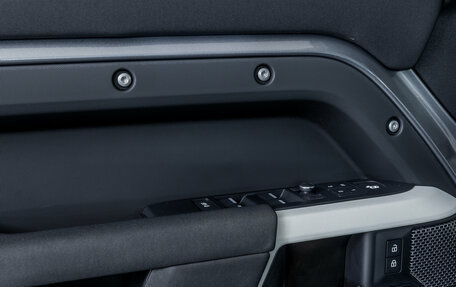 Land Rover Defender II, 2021 год, 6 238 000 рублей, 12 фотография