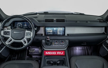 Land Rover Defender II, 2021 год, 6 238 000 рублей, 10 фотография