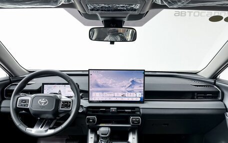 Toyota RAV4, 2026 год, 4 850 000 рублей, 24 фотография