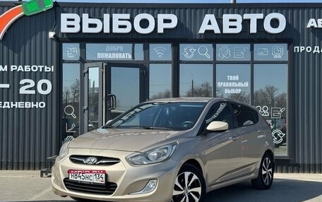 Hyundai Solaris II рестайлинг, 2011 год, 799 000 рублей, 1 фотография