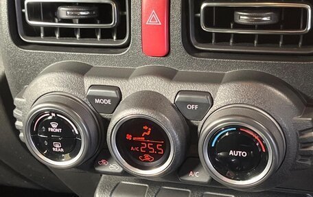 Suzuki Jimny, 2023 год, 2 010 000 рублей, 12 фотография