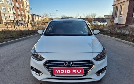 Hyundai Solaris II рестайлинг, 2018 год, 1 550 000 рублей, 2 фотография