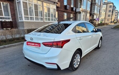 Hyundai Solaris II рестайлинг, 2018 год, 1 550 000 рублей, 5 фотография