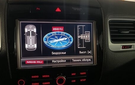 Volkswagen Touareg III, 2011 год, 1 720 000 рублей, 15 фотография