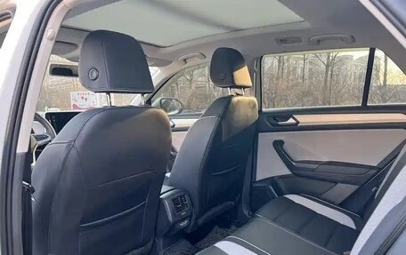 Volkswagen T-Roc I, 2023 год, 2 546 130 рублей, 9 фотография