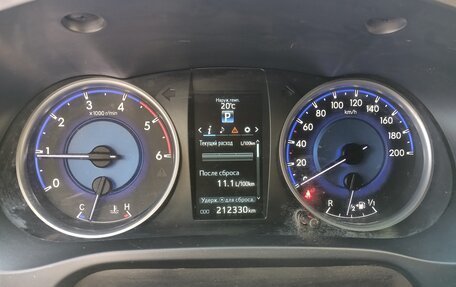 Toyota Hilux VIII, 2016 год, 2 700 000 рублей, 5 фотография