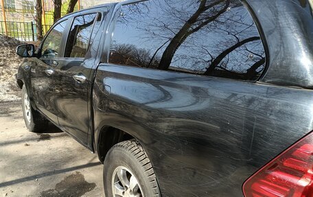 Toyota Hilux VIII, 2016 год, 2 700 000 рублей, 8 фотография