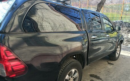 Toyota Hilux VIII, 2016 год, 2 700 000 рублей, 10 фотография