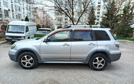 Mitsubishi Outlander III рестайлинг 3, 2006 год, 530 000 рублей, 4 фотография