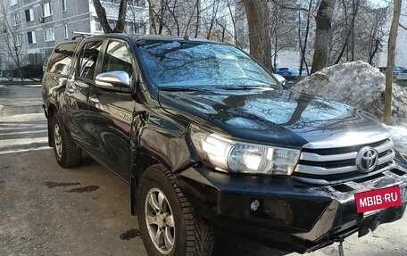 Toyota Hilux VIII, 2016 год, 2 700 000 рублей, 11 фотография