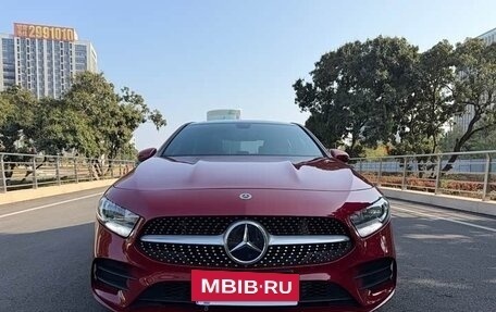 Mercedes-Benz A-Класс, 2021 год, 1 990 500 рублей, 2 фотография