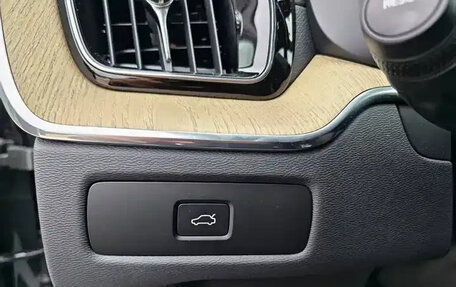 Volvo XC60 II, 2025 год, 5 890 000 рублей, 20 фотография