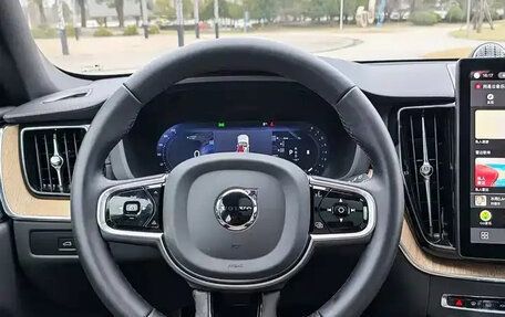 Volvo XC60 II, 2025 год, 5 890 000 рублей, 21 фотография