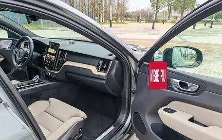 Volvo XC60 II, 2025 год, 5 890 000 рублей, 33 фотография