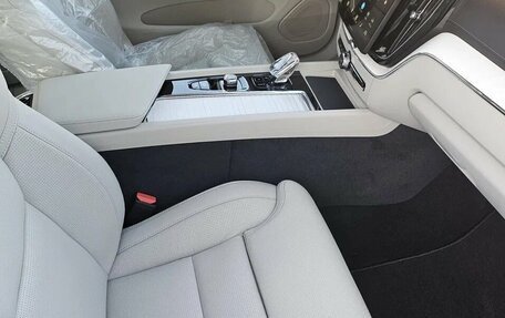 Volvo XC60 II, 2025 год, 8 499 000 рублей, 3 фотография