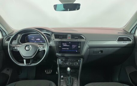 Volkswagen Tiguan II, 2020 год, 2 302 000 рублей, 12 фотография