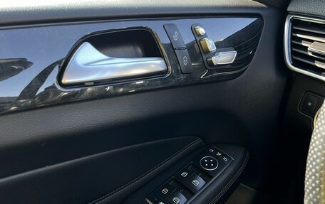 Mercedes-Benz GLS, 2017 год, 4 990 000 рублей, 15 фотография