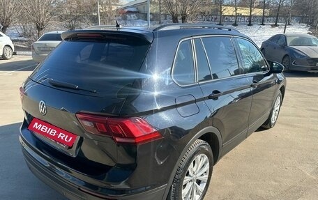 Volkswagen Tiguan II, 2018 год, 1 949 000 рублей, 5 фотография