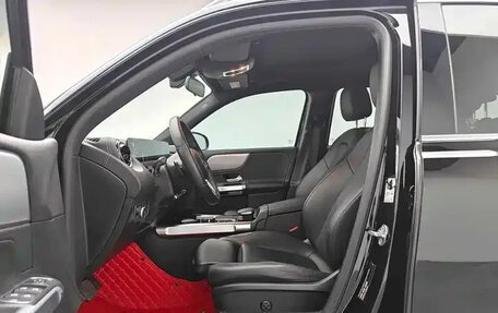 Mercedes-Benz GLB, 2021 год, 1 922 000 рублей, 8 фотография