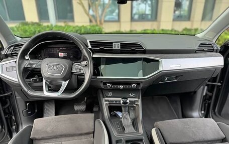 Audi Q3, 2021 год, 1 783 000 рублей, 10 фотография