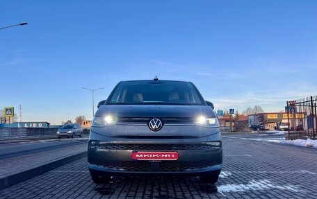 Volkswagen Multivan, 2022 год, 4 370 000 рублей, 1 фотография