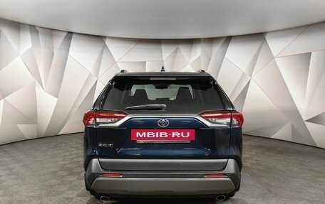 Toyota RAV4, 2020 год, 2 843 000 рублей, 8 фотография