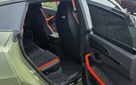 Lamborghini Urus I, 2025 год, 45 000 000 рублей, 10 фотография