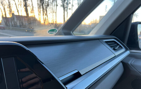 Volkswagen Multivan, 2022 год, 4 370 000 рублей, 28 фотография