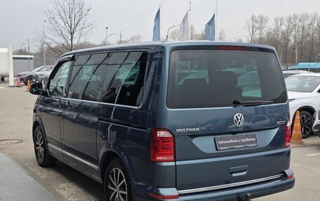 Volkswagen Multivan T6 рестайлинг, 2018 год, 4 700 000 рублей, 11 фотография