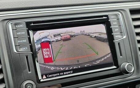 Volkswagen Multivan T6 рестайлинг, 2018 год, 4 700 000 рублей, 21 фотография