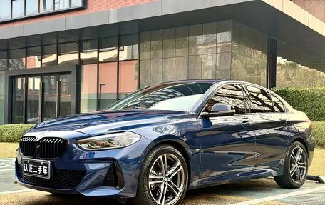 BMW 1 серия, 2022 год, 1 850 000 рублей, 1 фотография