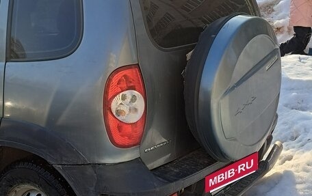 Chevrolet Niva I рестайлинг, 2011 год, 390 000 рублей, 5 фотография