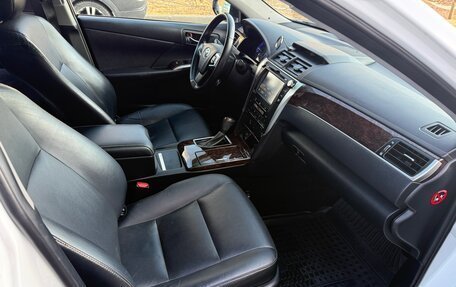 Toyota Camry, 2016 год, 2 250 000 рублей, 6 фотография