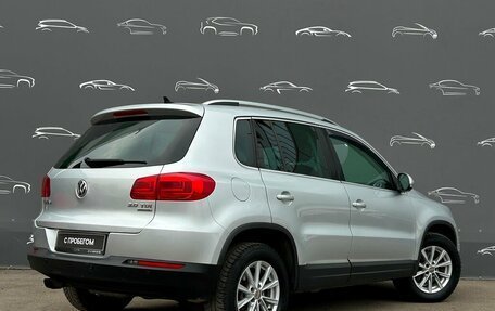 Volkswagen Tiguan I, 2011 год, 1 058 824 рублей, 2 фотография